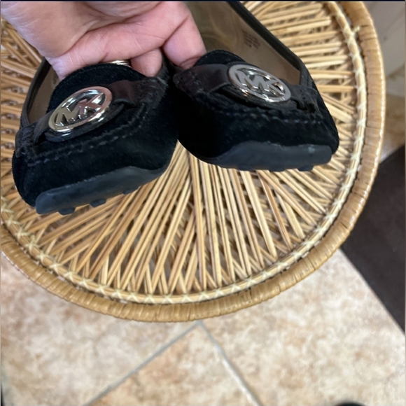 Michael Kors Designer MK Black Loafers Slip On Size 7 - Picture 4 of 5